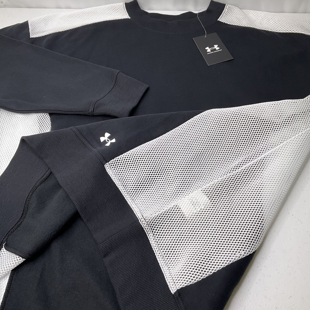 Under Armour Sweatshirt Sz‎ S Pullover Oversized Mesh Details Crew Fleece Sports - Picture 9 of 10